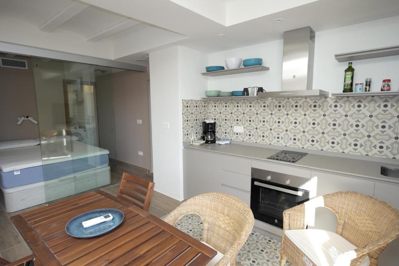 AR28-2, Bonito apartamento en primera línea Villajoyosa  Exterior foto